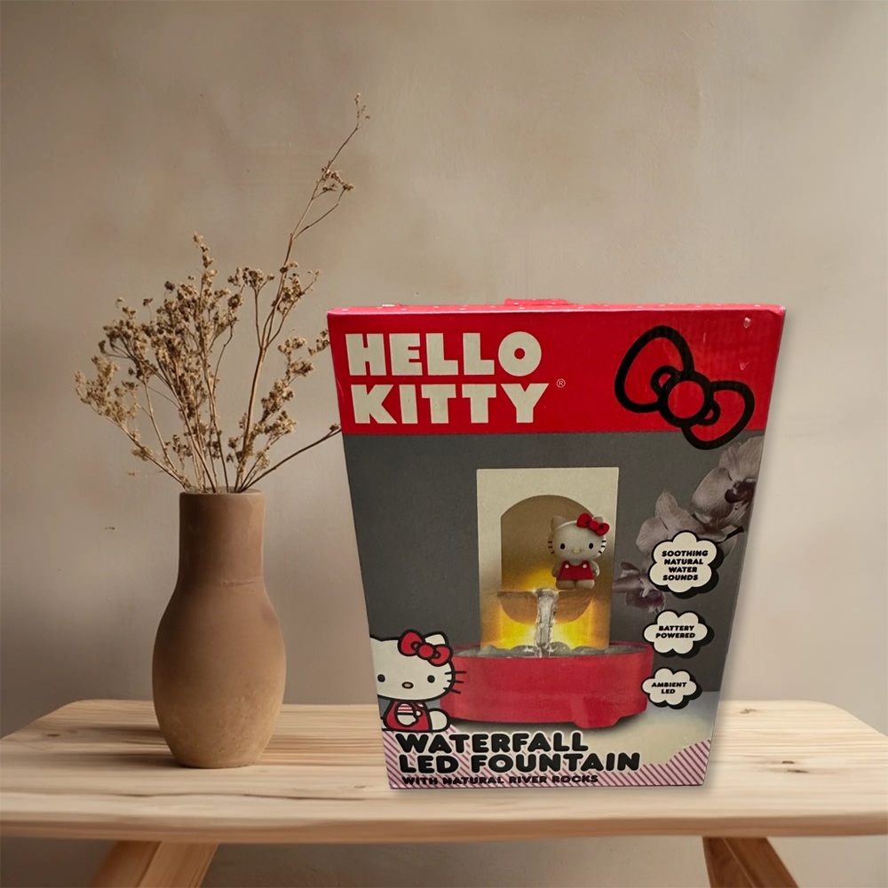 Hello Kitty Red and White Waterfall LED Fountain